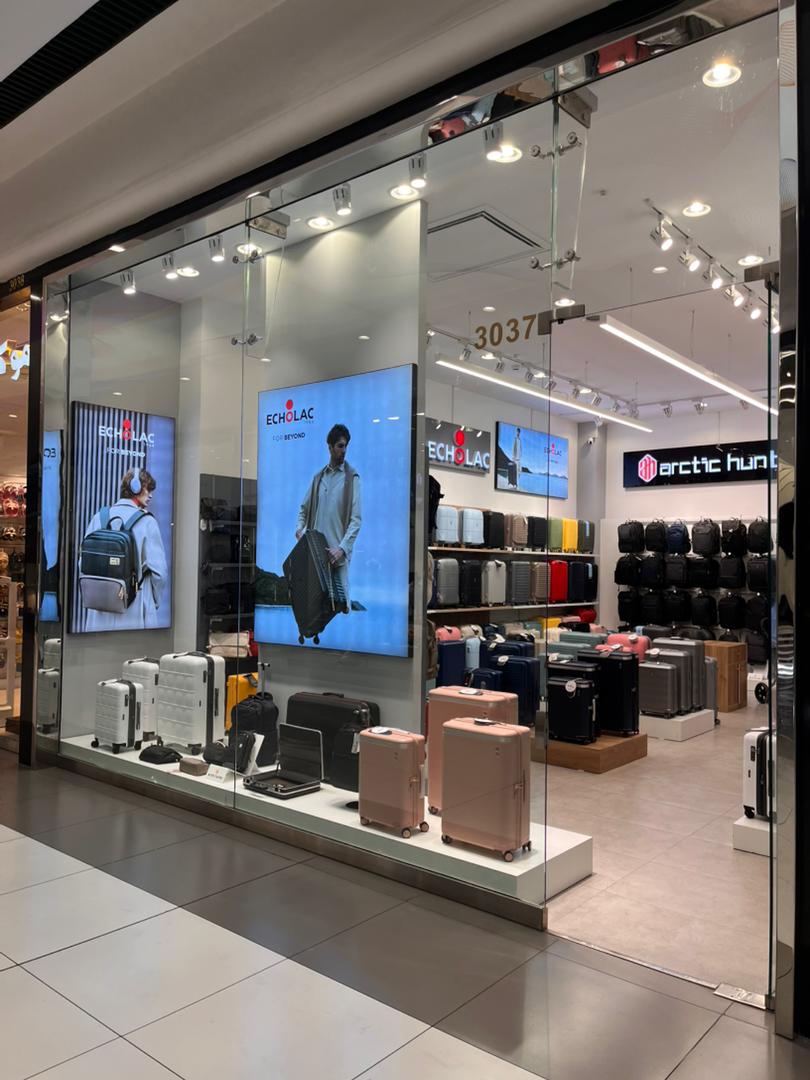 اکولاک اطلس مال شعبه نیاوران